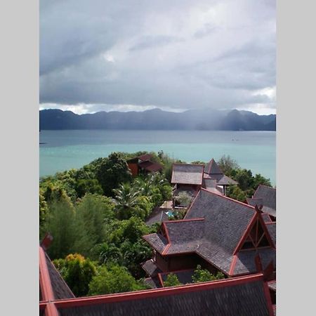 Gaze 2: Modern Tropical Seaview Villa パンタイ・サナング エクステリア 写真